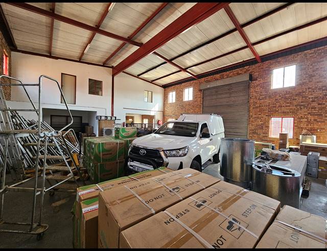 394M² MINI FACTORY FOR SALE IN KYA SANDS